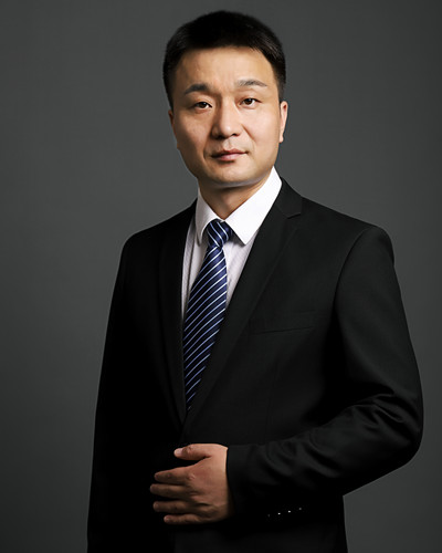 张鹏飞律师